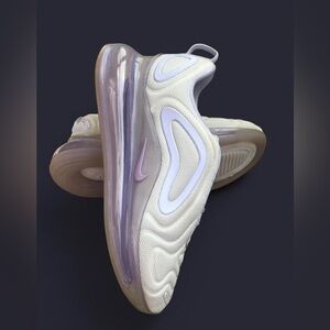 Nike Air Max 720 Platinum/Purple Women’s 9.5